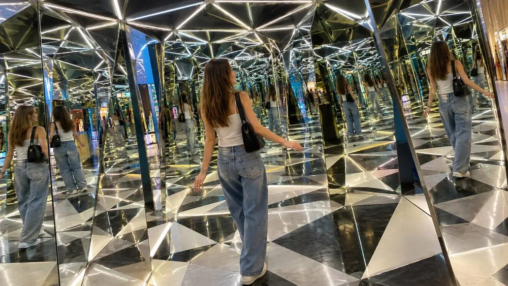 Mall of America: Museum of Illusions Entry Ticket